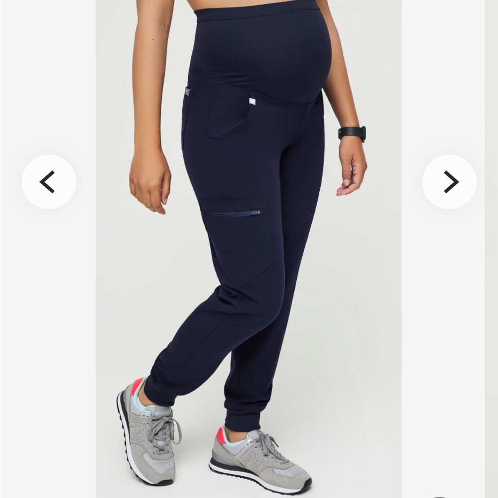 Figs Zamora Maternity Jogger Scrub Pants
